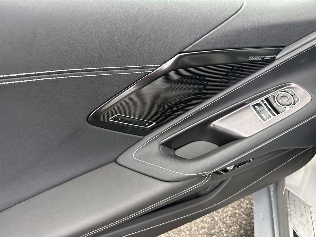 Used 2024 Chevrolet Corvette Stingray Preferred Cpe w/ Stealth Interior Trim Package image 20
