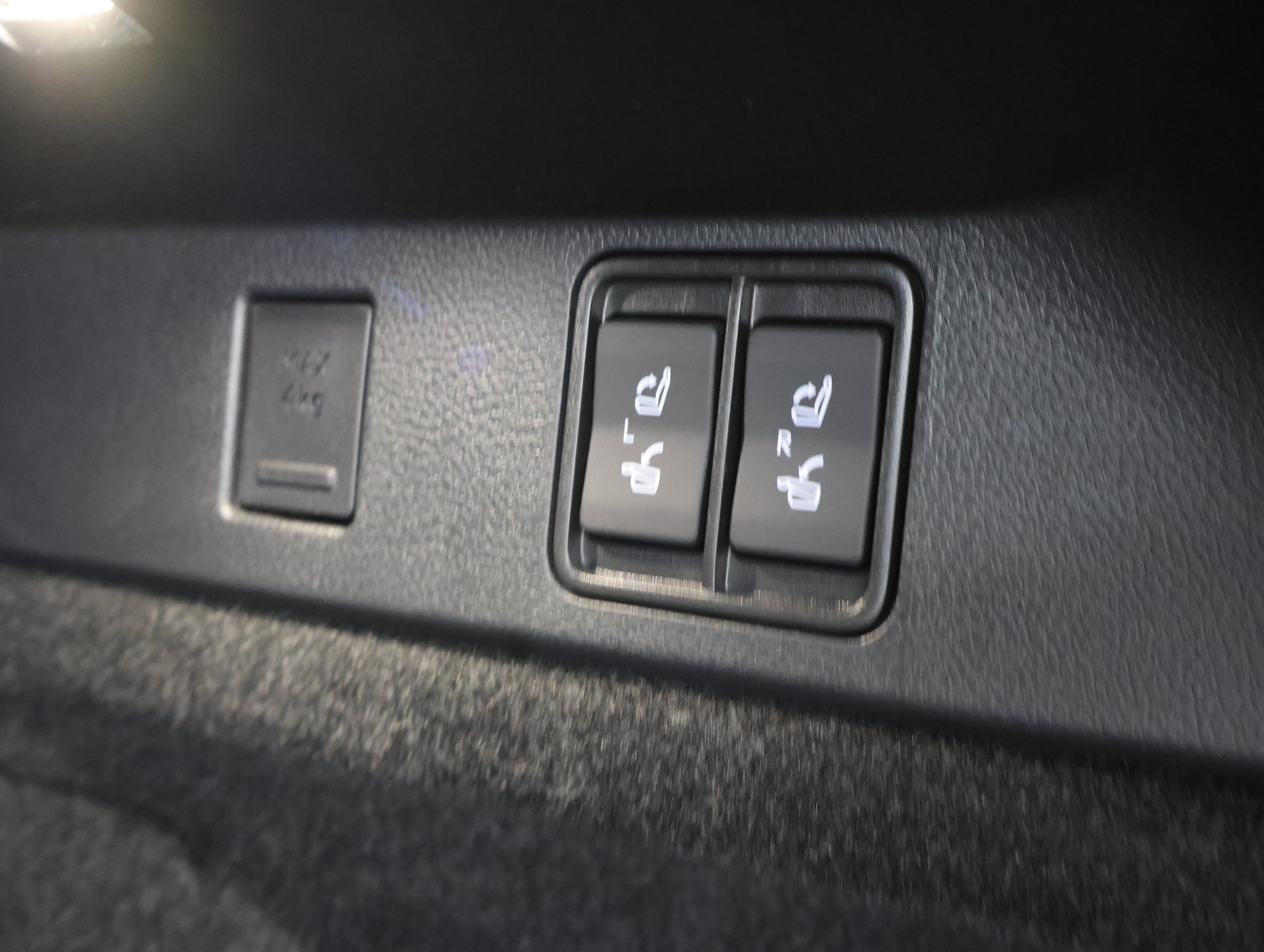 Used 2022 Lexus NX 350h AWD w/ Vision Package image 28
