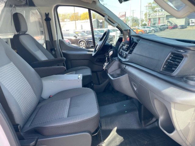 Used 2020 Ford Transit 250 Low Roof AWD image 15