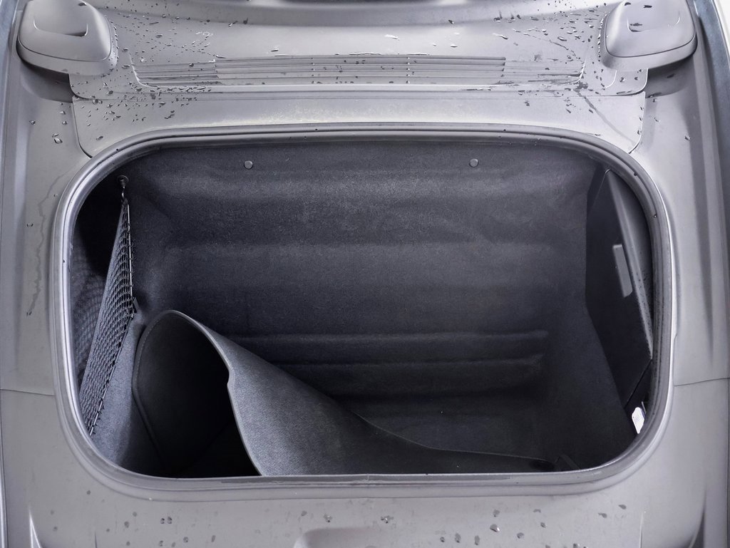 Certified 2024 Porsche 911 Carrera image 9