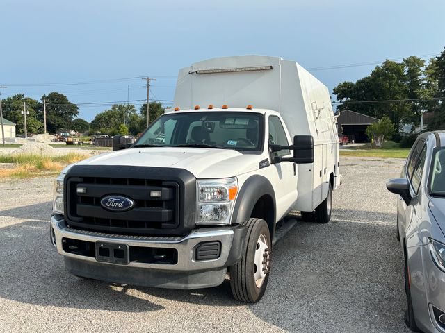 Used 2015 Ford F550 Luxury RWD image 2