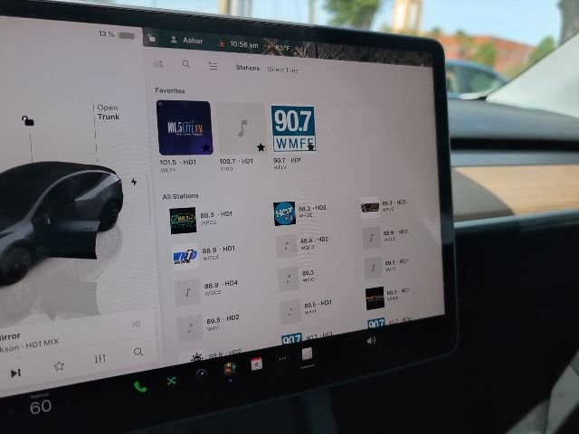 Used 2023 Tesla Model Y Long Range AWD/4WD image 16