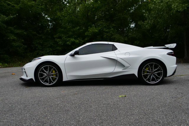 Used 2023 Chevrolet Corvette Stingray Premium Conv w/ Z51 Performance Package image 37