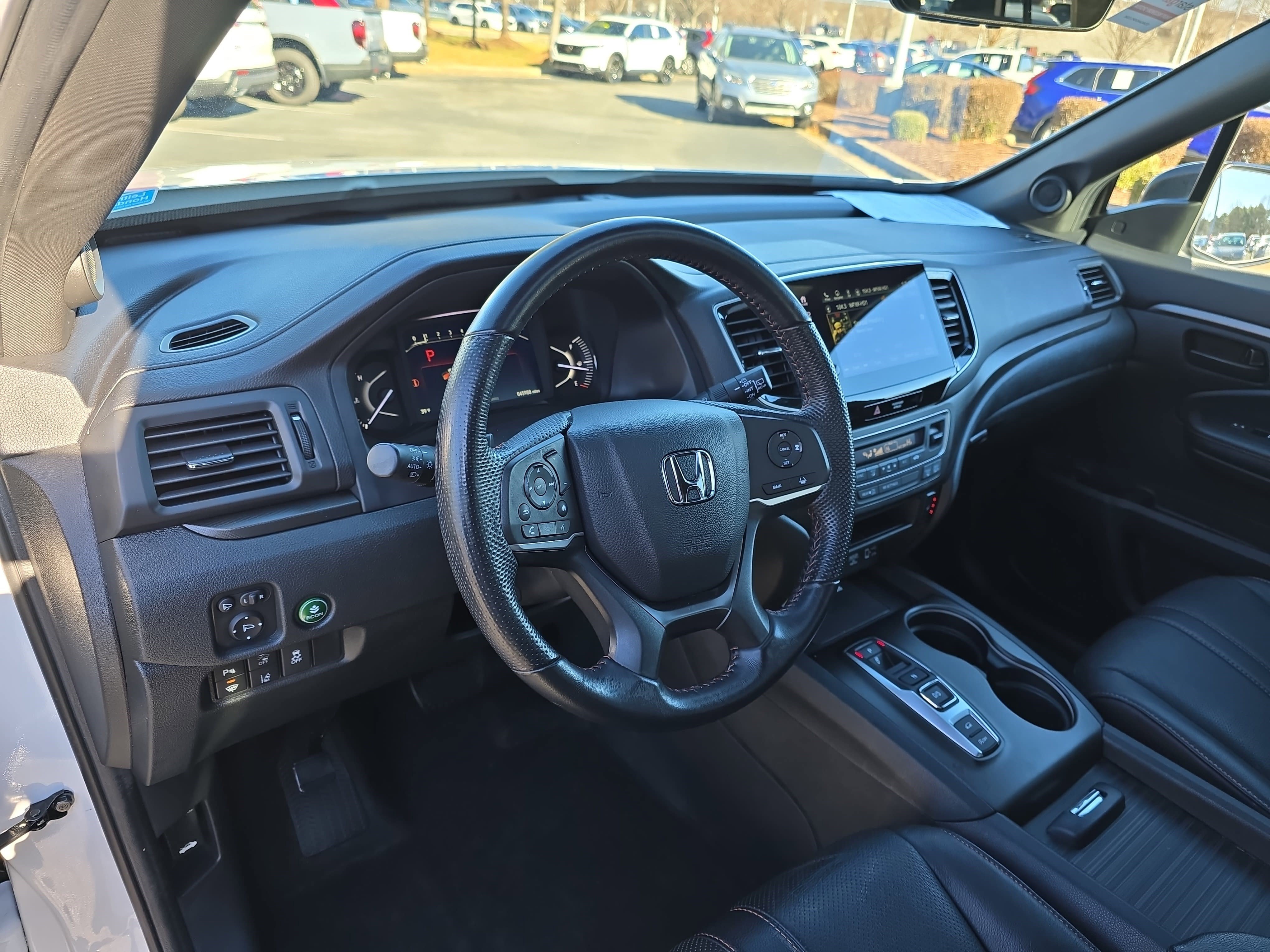 Used 2023 Honda Passport TrailSport image 16