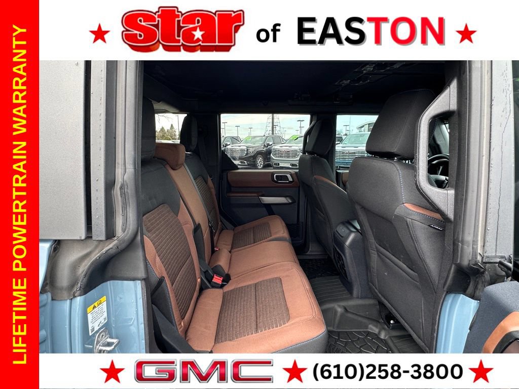 Used 2023 Ford Bronco Outer Banks AWD/4WD image 14