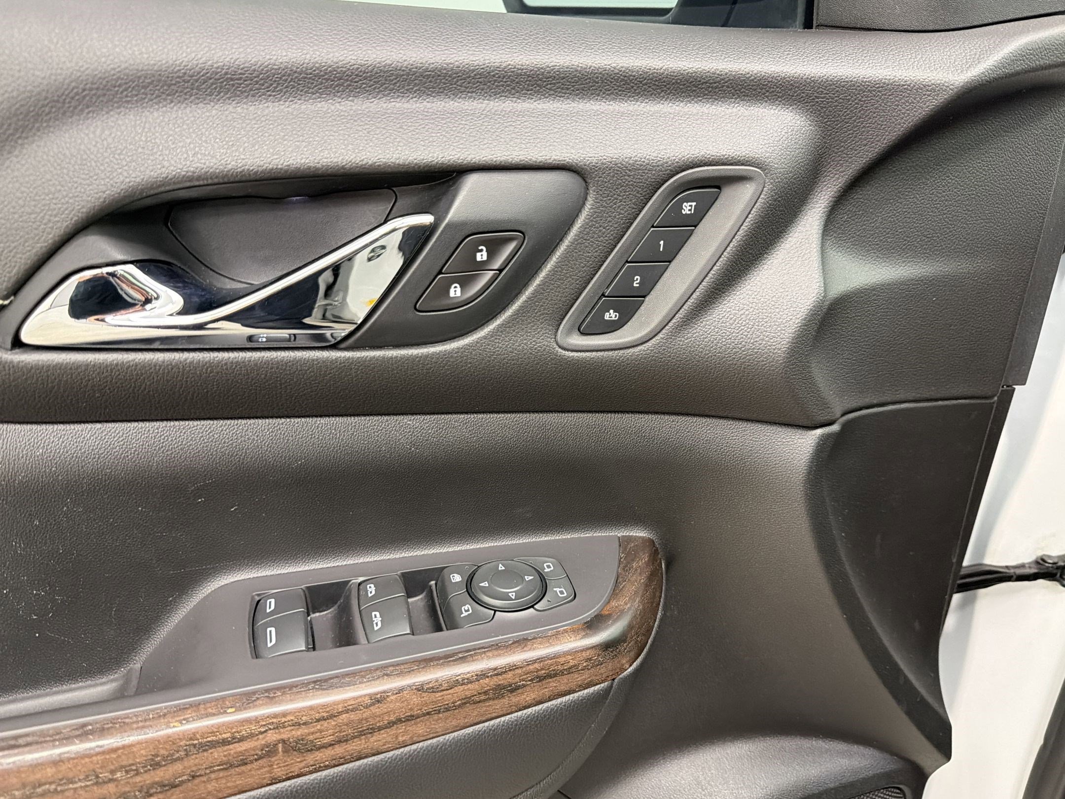 Used 2020 GMC Acadia Denali w/ Technology Package image 28