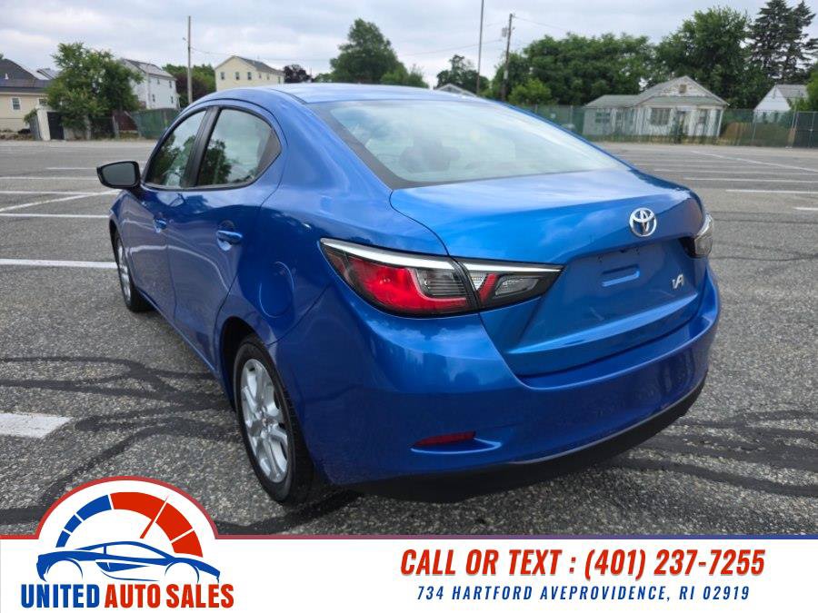 Used 2018 Toyota Yaris iA FWD image 3