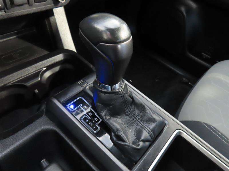 Used 2021 Toyota Tacoma TRD Off-Road w/ Technology Package image 26