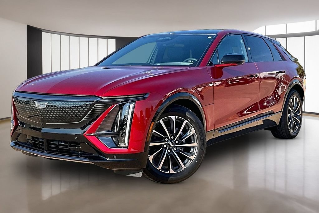 New 2027 Cadillac Optiq Sport w/ LPO, Floor Liner Package AWD/4WD image 1