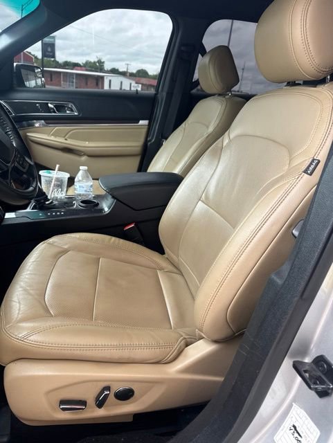 Used 2016 Ford Explorer Limited FWD image 5