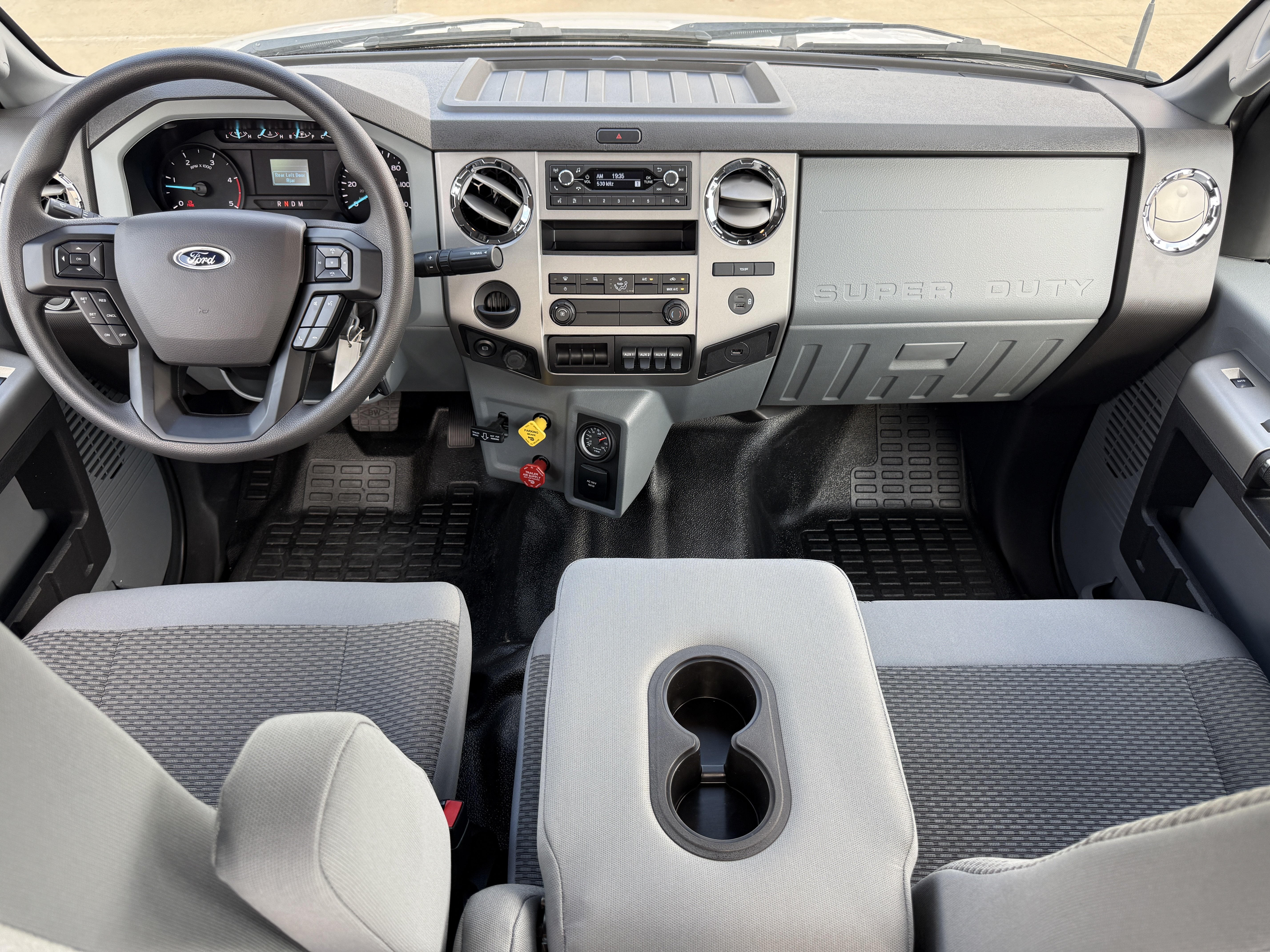 New 2026 Ford F650 2WD SuperCab Super Duty image 18