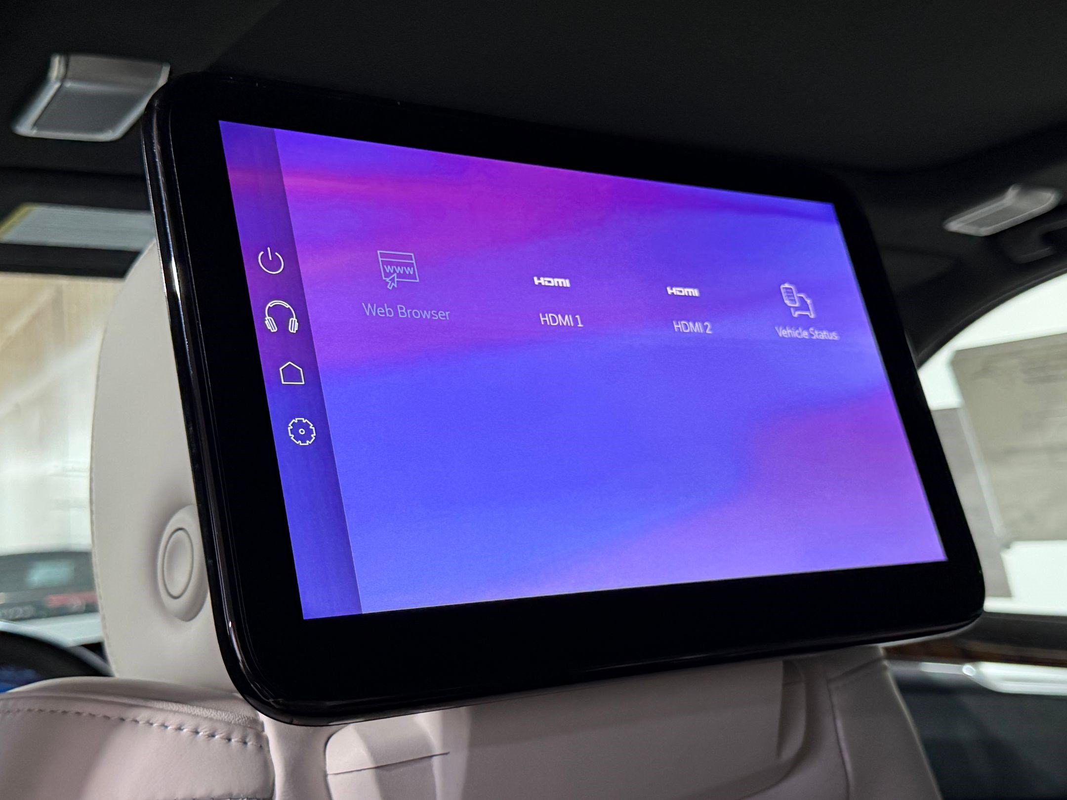 New 2026 Cadillac Escalade Platinum Sport AWD/4WD image 35