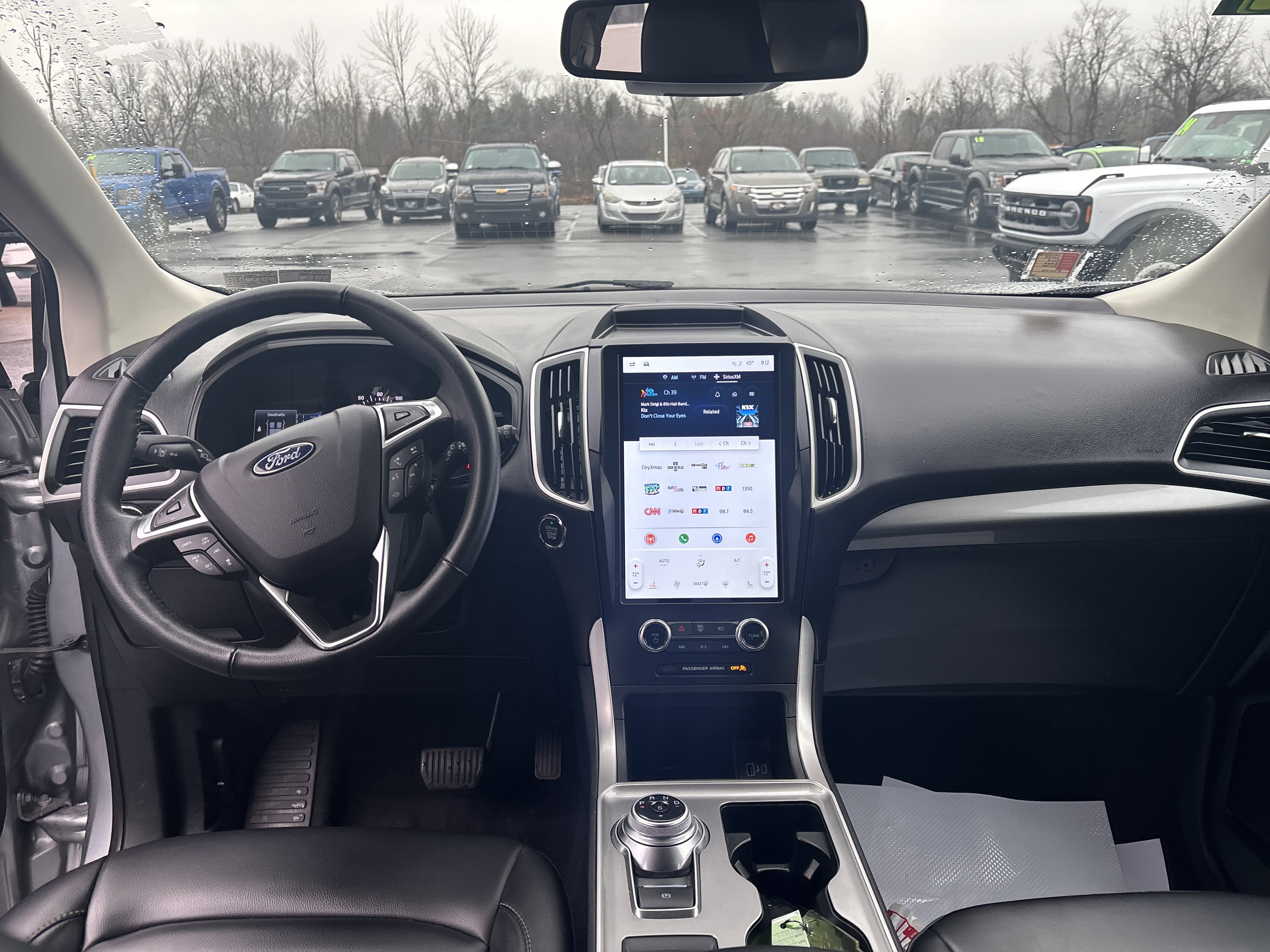 Used 2024 Ford Edge SEL image 15