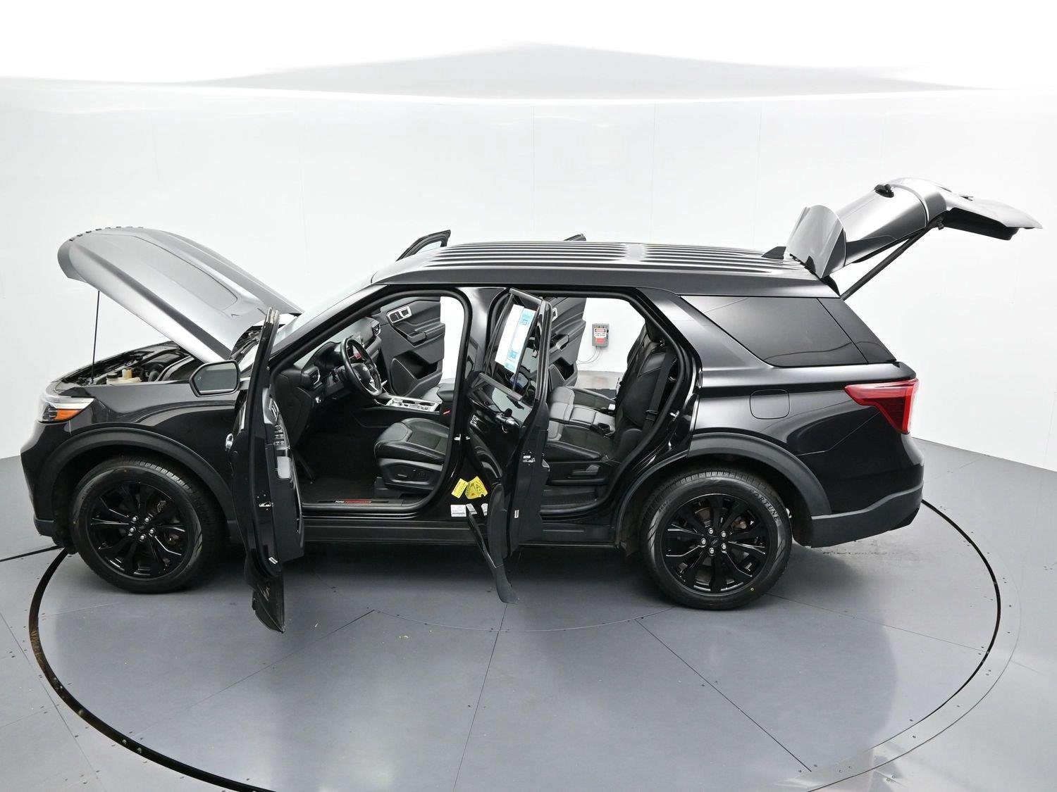 Used 2022 Ford Explorer ST AWD/4WD image 45