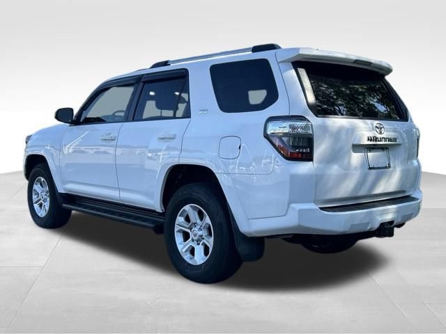Used 2019 Toyota 4Runner SR5 Premium AWD/4WD image 3