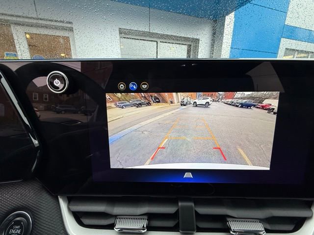 Used 2026 Chevrolet Equinox LT AWD/4WD image 27