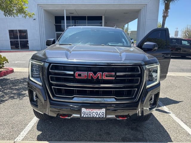 Used 2023 GMC Yukon XL AT4 w/ AT4 Premium Plus Package AWD/4WD image 2