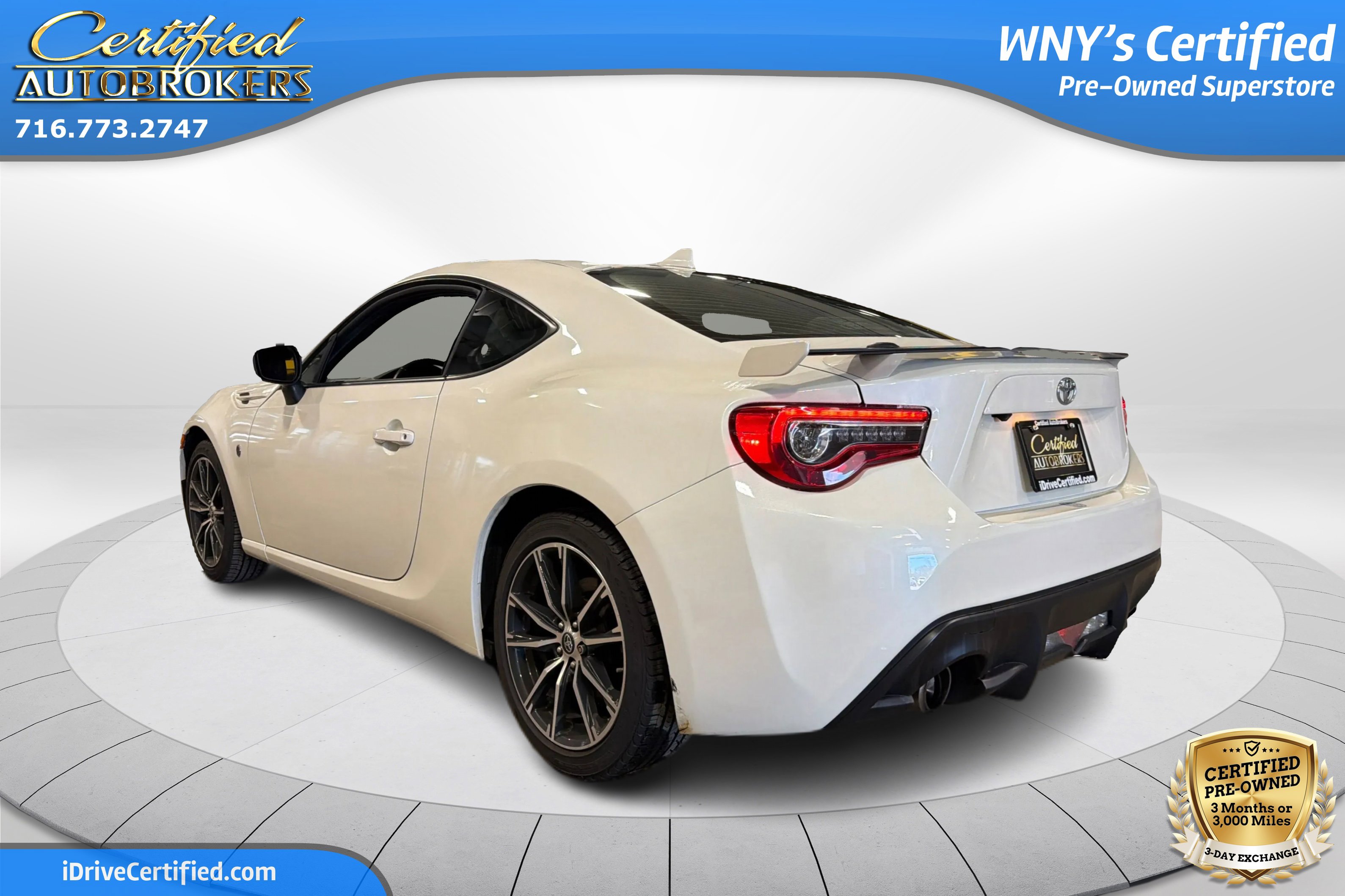 Used 2019 Toyota 86 RWD image 8
