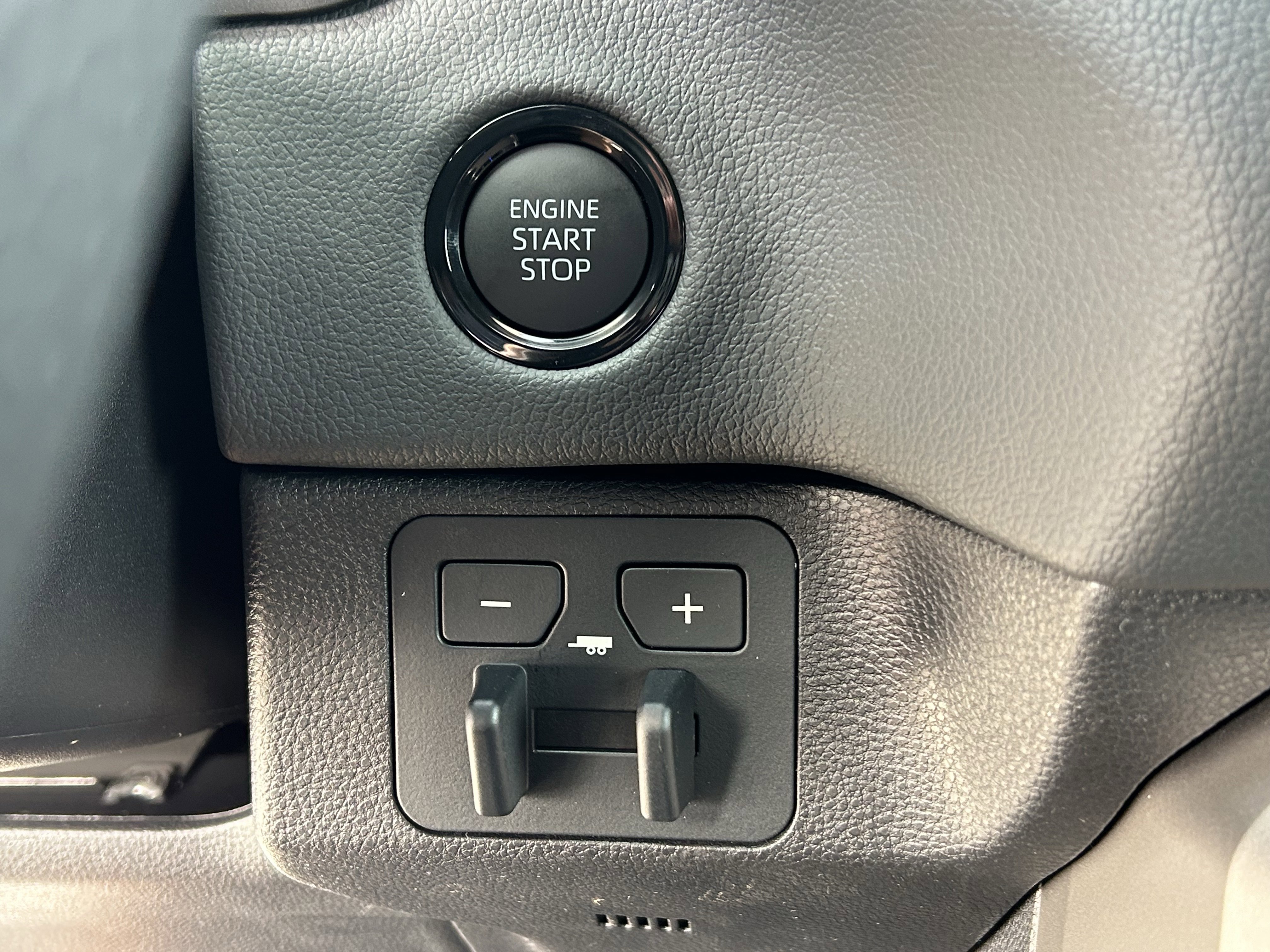 New 2026 Toyota Tundra Limited image 19