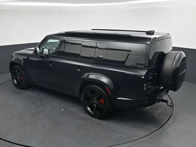 Used 2024 Land Rover Defender 130 X AWD/4WD image 27