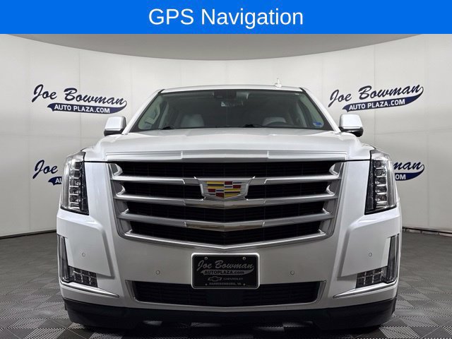 Used 2020 Cadillac Escalade ESV Premium Luxury AWD/4WD image 4