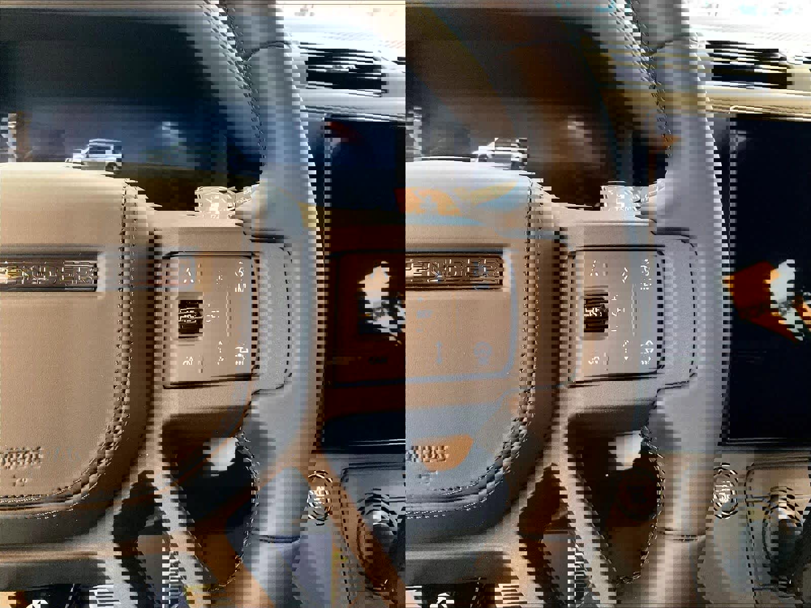 New 2026 Land Rover Defender 110 OCTA image 18