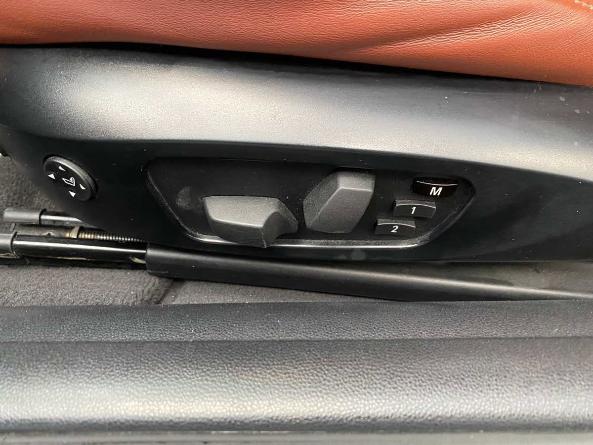 Used 2011 BMW M3 Coupe image 26