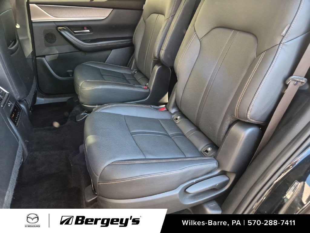 Certified 2024 MAZDA CX-90 3.3 Turbo w/ Preferred Plus AWD/4WD image 33