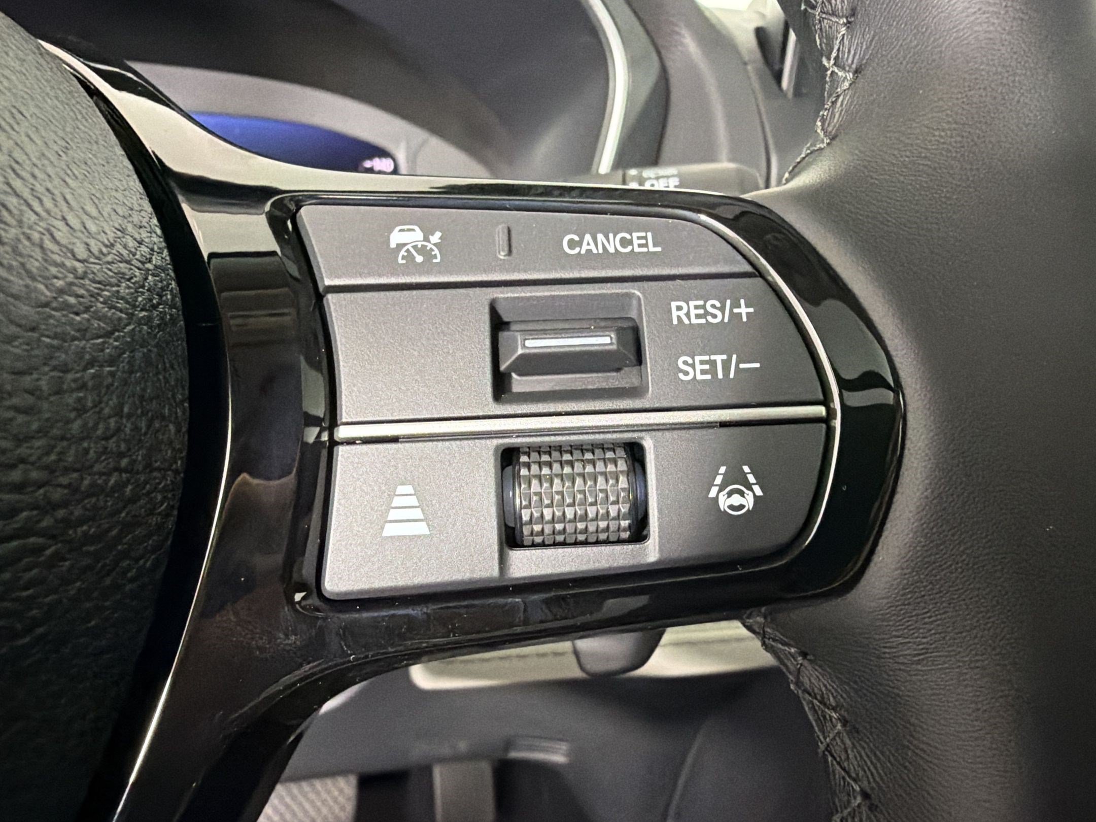 New 2026 Honda Pilot Touring image 17