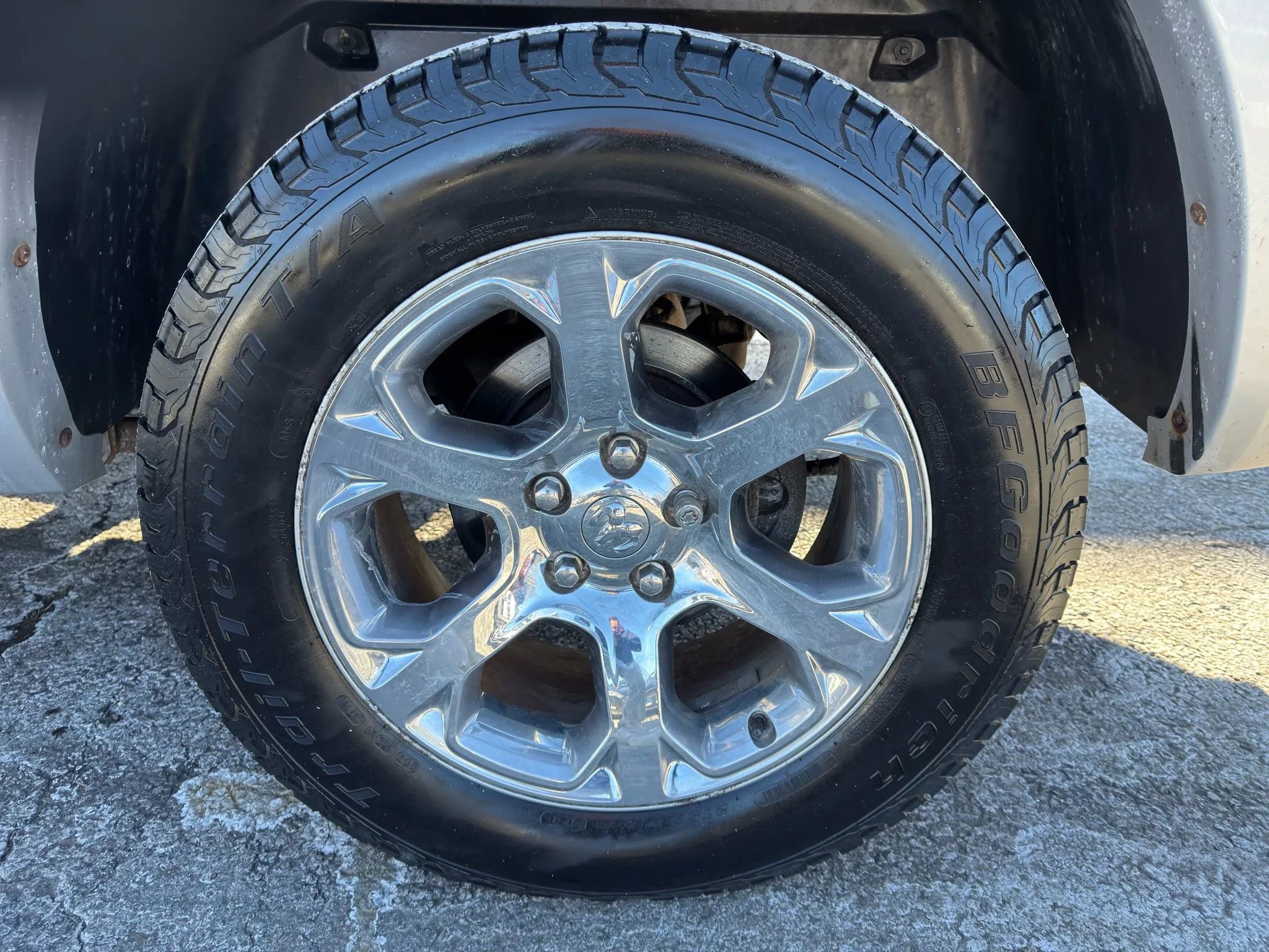 Used 2014 RAM 1500 Laramie image 10