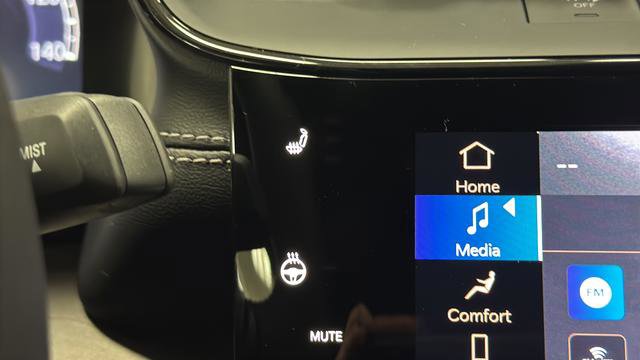 New 2026 Jeep Grand Cherokee Altitude AWD/4WD image 28