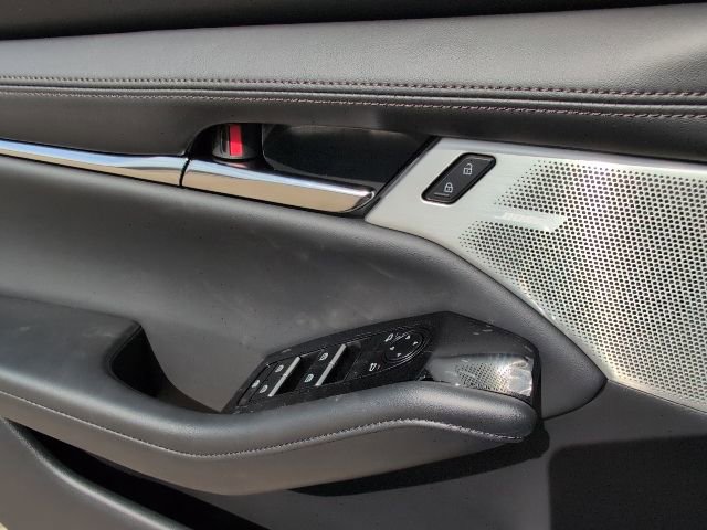 New 2026 MAZDA MAZDA3 2.5 S Hatchback w/ Premium Pkg image 14