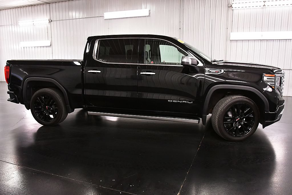 Used 2024 GMC Sierra 1500 Denali w/ Denali Reserve Package AWD/4WD image 8