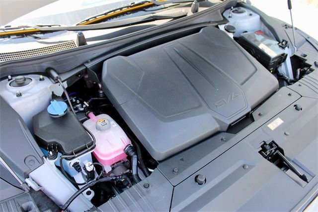 New 2025 Kia EV6 Light image 18