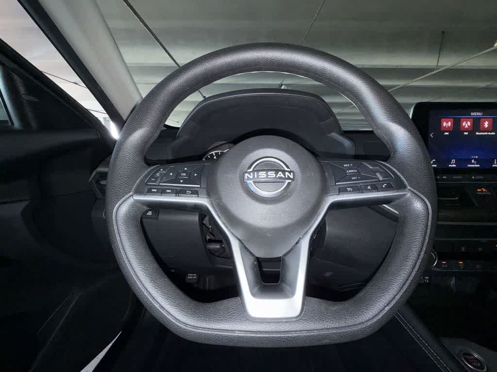 Used 2023 Nissan Altima 2.5 SV FWD image 15