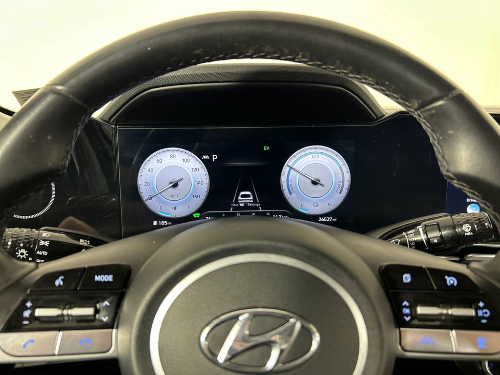 Used 2023 Hyundai Elantra Limited FWD image 13