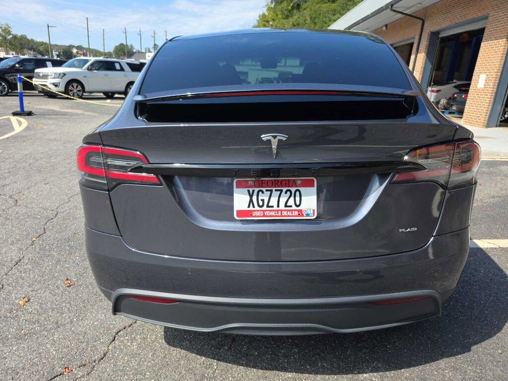 Used 2022 Tesla Model X Plaid image 4