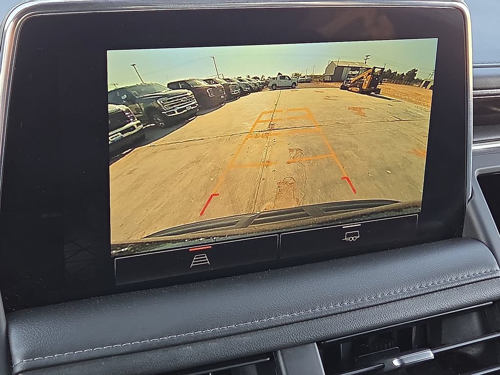 Used 2023 GMC Yukon SLE AWD/4WD image 24