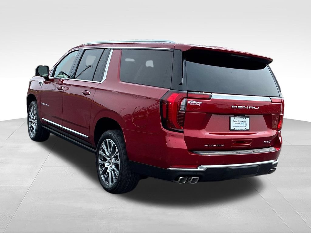 New 2026 GMC Yukon XL Denali w/ Sun & Power Step Package AWD/4WD video 3