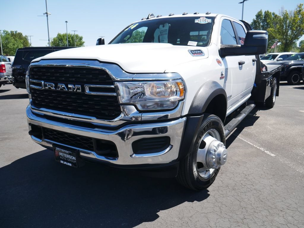 Used 2024 RAM 5500 SLT w/ Quick Order Package 2YG SLT AWD/4WD image 4