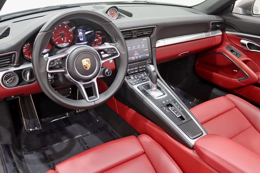 Used 2018 Porsche 911 Carrera S RWD image 16