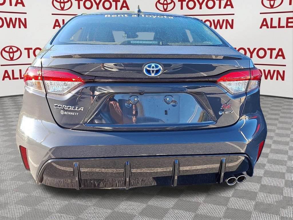 Used 2025 Toyota Corolla SE AWD/4WD image 7