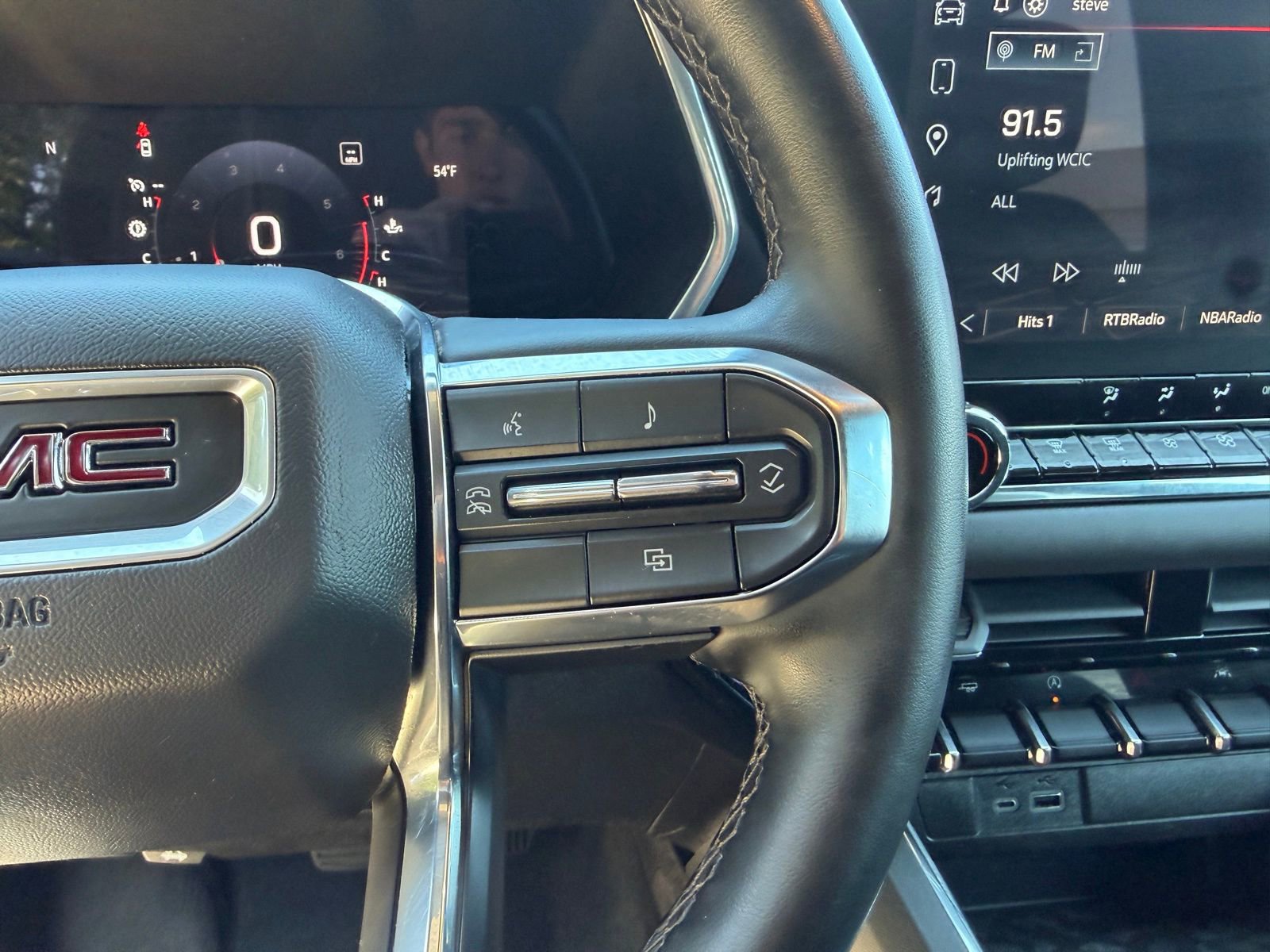 Used 2023 GMC Canyon Elevation w/ Convenience Package image 15