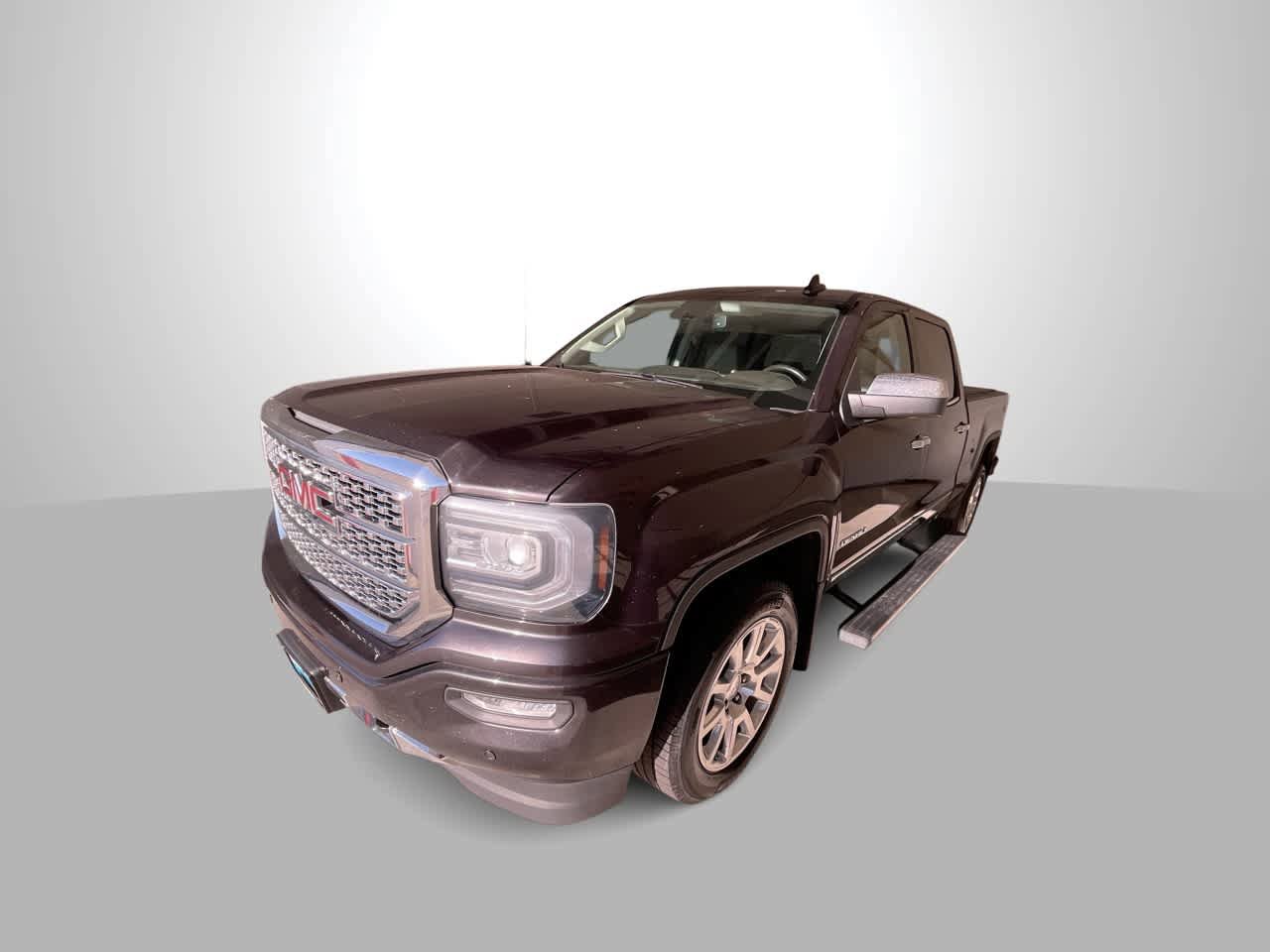 Used 2016 GMC Sierra 1500 Denali w/ Enhanced Driver Alert Package AWD/4WD image 4