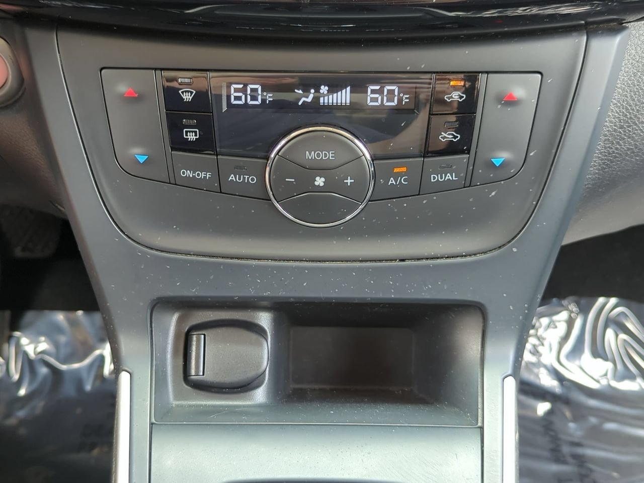 Used 2019 Nissan Sentra SV FWD image 17