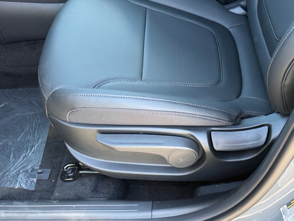 New 2027 Hyundai Santa Cruz SE AWD/4WD image 17