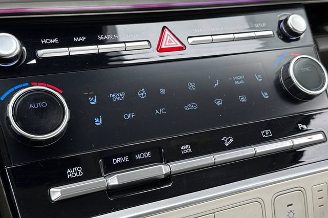 Used 2025 Hyundai Santa Fe Calligraphy AWD/4WD image 29