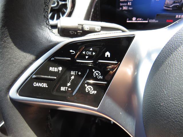 Certified 2024 Mercedes-Benz GLB 250 4MATIC image 11