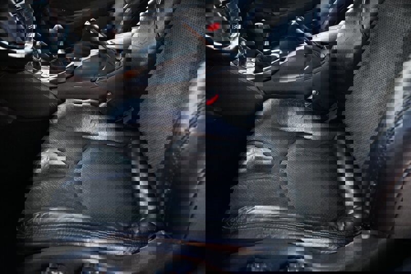 Used 2013 Nissan 370Z Coupe image 23