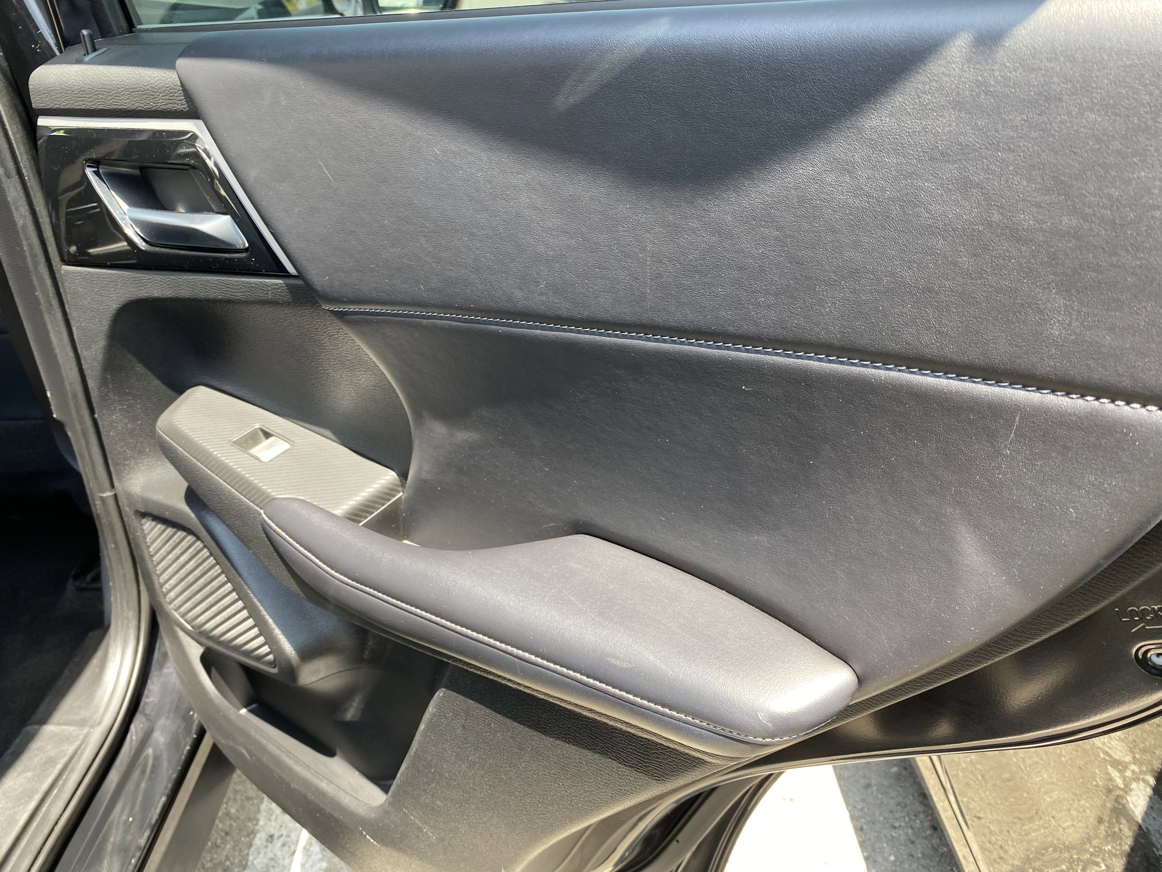 Used 2024 Mitsubishi Outlander SE AWD/4WD image 17